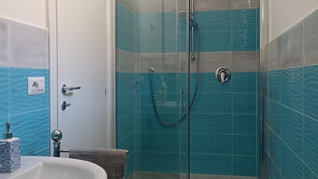 Welcomely - White Terrace - Condominio Acqualife Cannigione Buitenkant foto